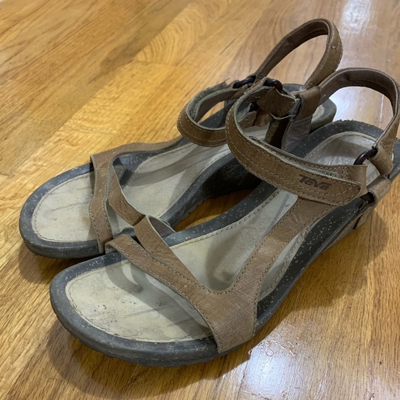 Teva Shoes - Teva Size 8 Wedge Sandle